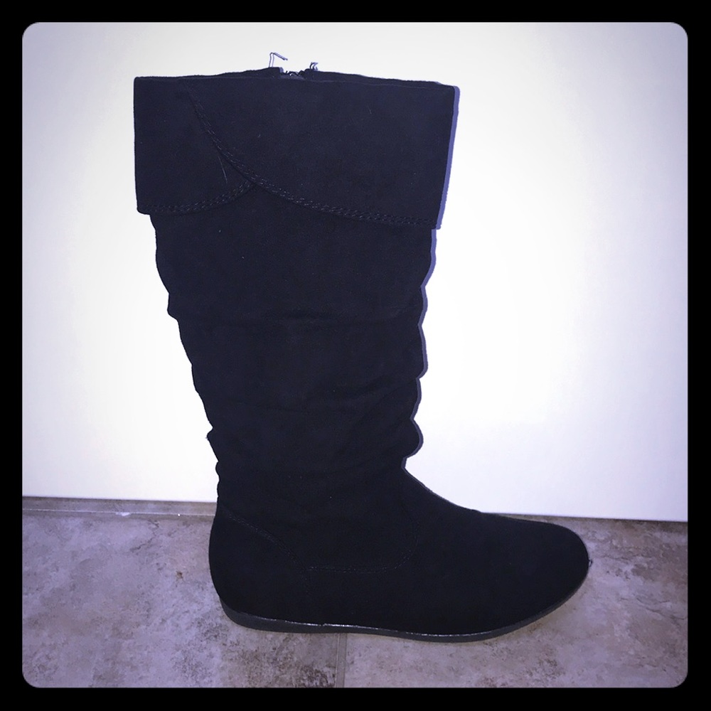 ❤️Black Suede Zip-up Boots